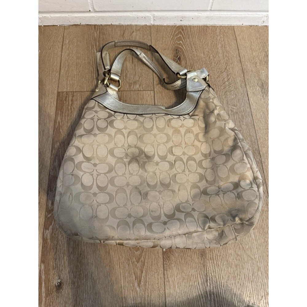 Soho Hobo Bag COACH Signature Gray Silver Canvas Leather F18909 Medium Purse - Picture 2 of 6